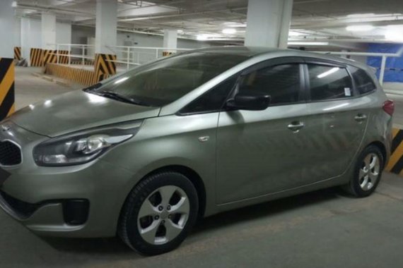 Selling Kia Carens 2014 at 60000 in Macabebe