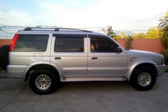 2nd Hand Ford Everest 2005 for sale