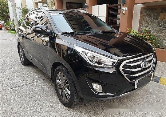 Selling Black 2015 Hyundai Tucson Automatic Diesel 