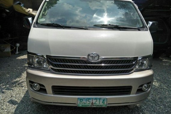 Selling Toyota Grandia 2010 Automatic Diesel in Mandaluyong