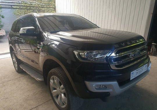 Black Ford Everest 2016 at 30000 km for sale in Pasig