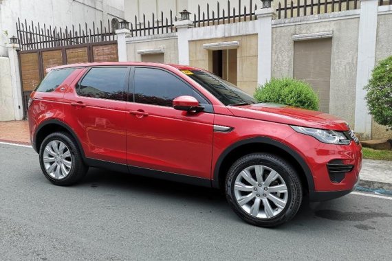 Selling Brand New 2019 Land Rover Discovery Sport 