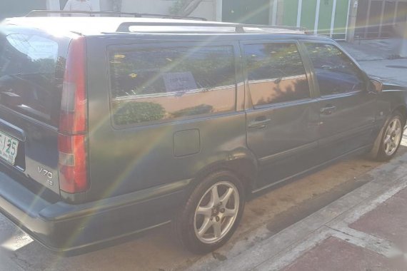 Volvo V70 1998 Automatic Gasoline for sale in Quezon City