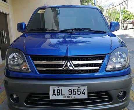 Selling Blue Mitsubishi Adventure 2016 at 25000 km 