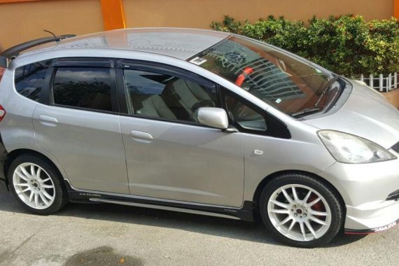 Selling Honda Jazz 2010 Manual Gasoline in Parañaque