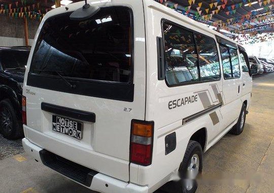 Selling White Nissan Urvan 2015 Manual Diesel 