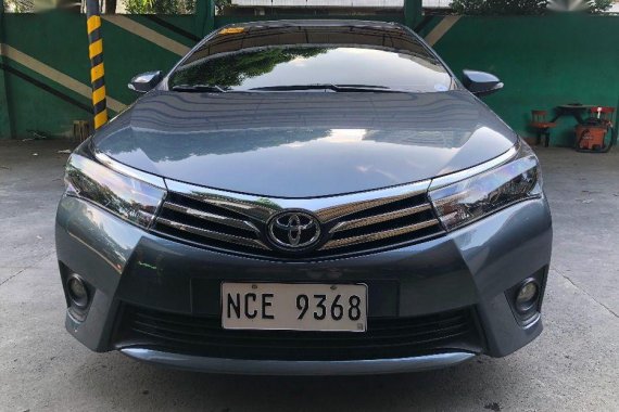 Selling 2nd Hand 2016 Toyota Altis Manual Gasoline 