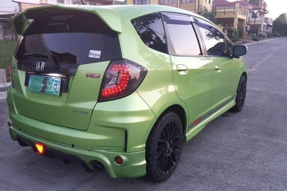 Selling Honda Jazz 2013 Automatic Gasoline in Biñan