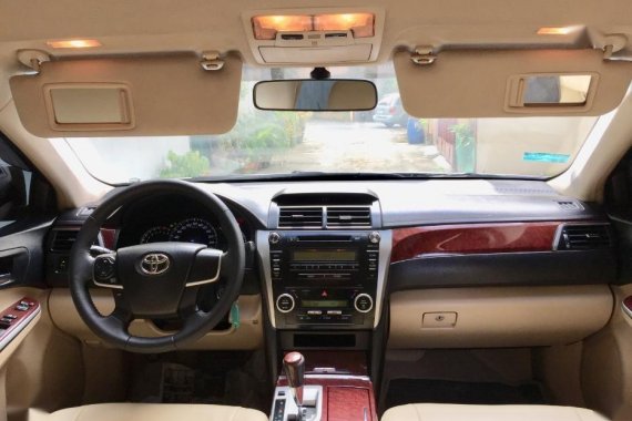 Selling Used Toyota Camry 2013 in Quezon City
