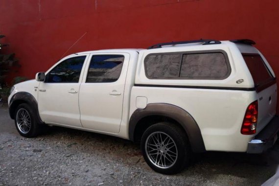 Selling 2nd Hand Toyota Hilux 2008 in Parañaque