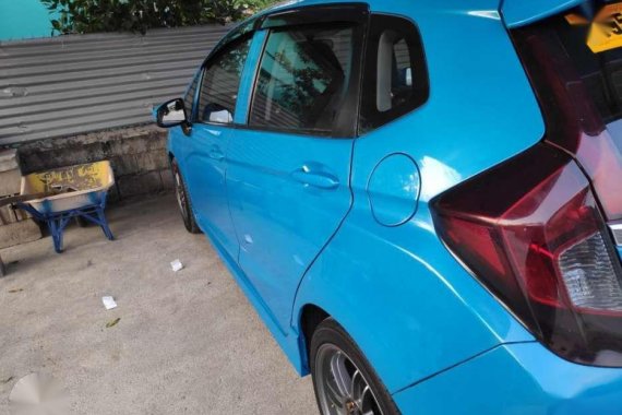 Selling Honda Jazz 2015 Automatic Gasoline in Gerona