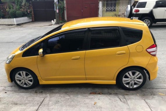 Selling 2nd Hand 2009 Honda Jazz at 70000 km in Manila