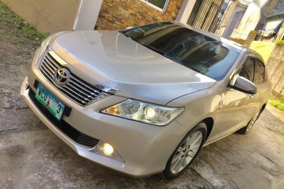 Selling Used Toyota Camry 2013 in Quezon City