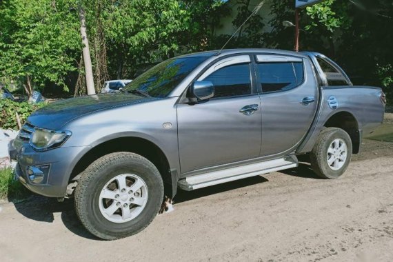 Used Mitsubishi Strada 2014 at 50000 km for sale