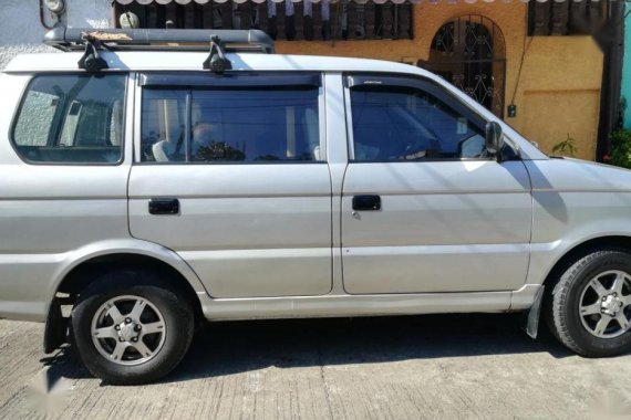 Selling Mitsubishi Adventure 2009 Manual Diesel in Caloocan