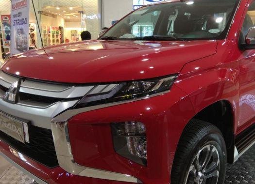 Selling Brand New Mitsubishi Strada 2019 in Las Piñas