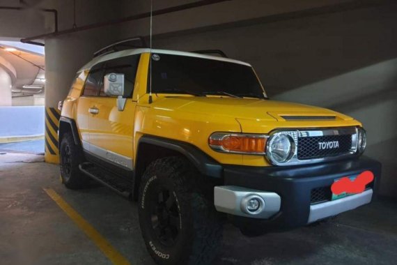 2nd Hand Toyota Fj Cruiser 2011 for sale in Manila