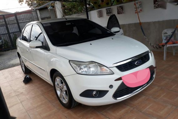 Selling Used Ford Focus 2010 Sedan Automatic Gasoline