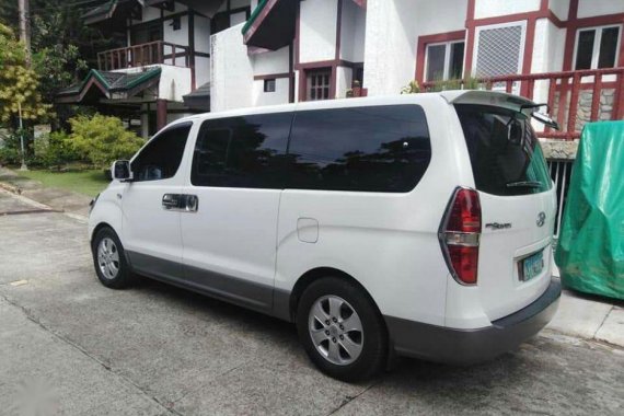 Selling Used Hyundai Grand Starex 2010 in Parañaque