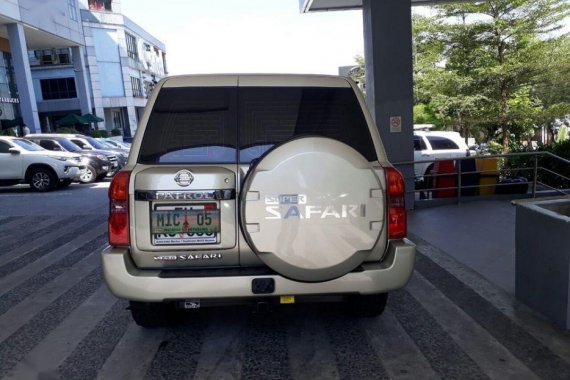 Selling 2nd Hand Nissan Patrol 2010 in Pasig