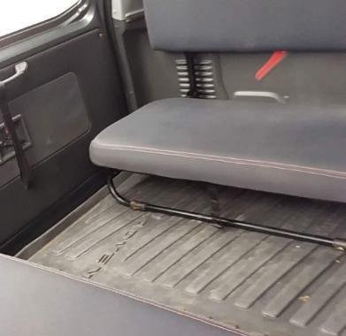 Selling Mitsubishi Adventure 2015 Manual Diesel 