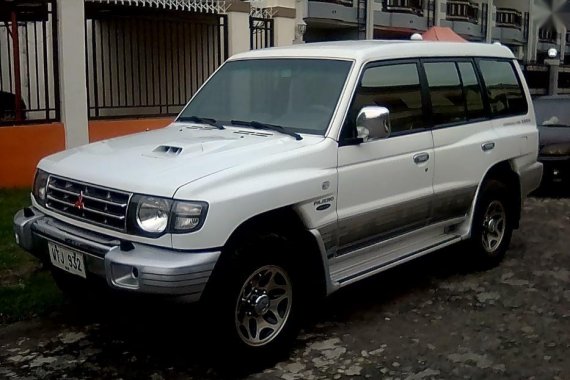 Mitsubishi Pajero 2001 Automatic Diesel for sale in Angeles