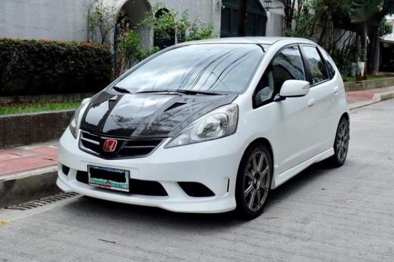 Selling Honda Fit 2009 Automatic Gasoline in Manila