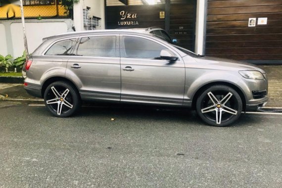 For sale 2012 Audi Q7 at 60000 km in Quezon City