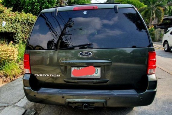 Selling 2nd Hand Ford Expedition 2003 in Quezon City