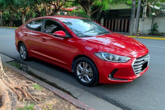 Selling Hyundai Elantra 2018 Automatic Gasoline in Makati
