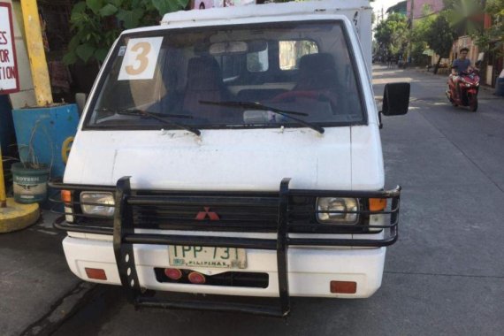 Selling Mitsubishi L300 1994 Manual Diesel in Pateros