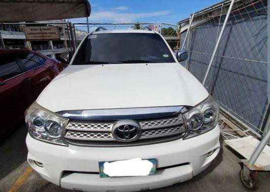 Selling 2nd Hand Toyota Fortuner 2009 in Los Baños