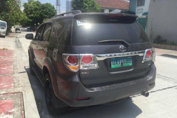 Selling 2nd Hand Toyota Fortuner 2012 in Manila