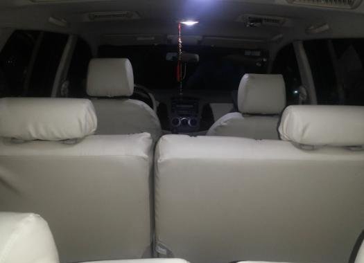 Selling Toyota Innova 2005 Manual Gasoline in Baguio