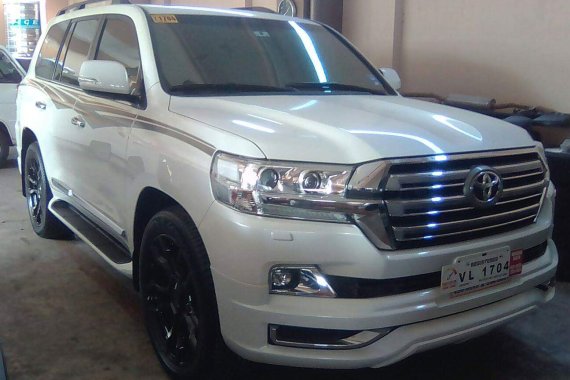 2nd Hand Toyota Land Cruiser 2017 Diesel in Cebu City
