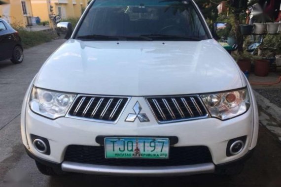 2nd Hand Mitsubishi Montero Sport 2011 at 90000 km for sale