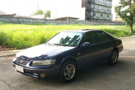 Selling Used Toyota Camry 1997 in Meycauayan