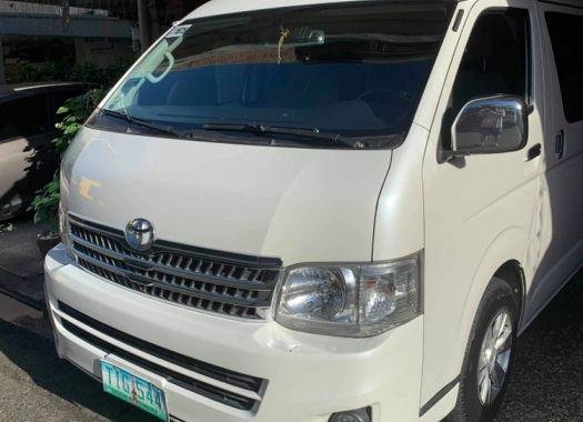 Selling 2nd Hand Toyota Grandia 2012 in San Fernando