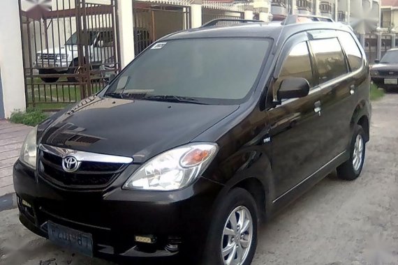 2nd Hand Toyota Avanza 2010 for sale in Angeles