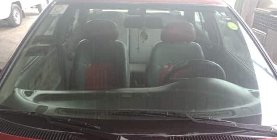 Red Nissan Sentra 1993 for sale in Carmona 