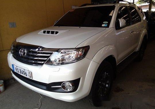 Selling White Toyota Fortuner 2016 for sale in Automatic