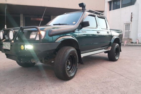 Nissan Frontier 2000 for sale in Quezon City