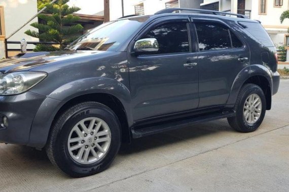 Selling 2nd Hand Toyota Fortuner 2007 in Lipa