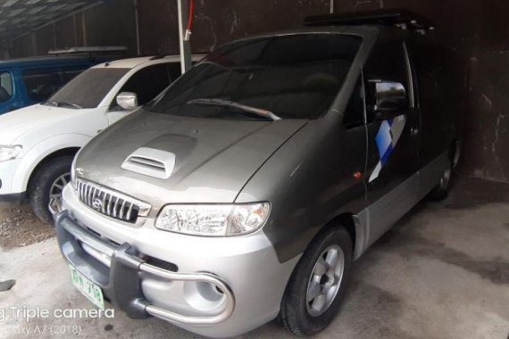 Selling Hyundai Starex 2002 Manual Diesel in Valenzuela