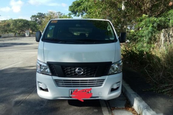 Selling Used Nissan NV350 Urvan 2015 in Dasmariñas