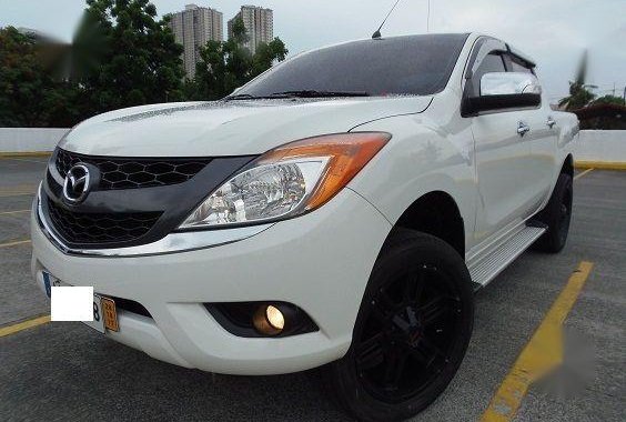 2nd Hand Mazda Bt-50 2014 at 30000 km for sale