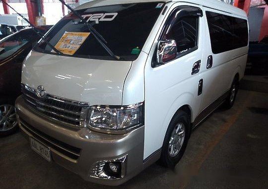 Selling Toyota Hiace 2014 for sale