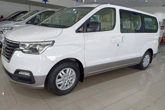 Sell 2018 Hyundai Grand Starex in Malabon