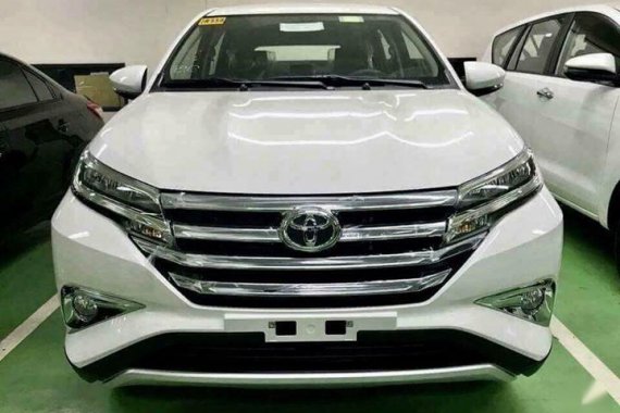 Selling Brand New Toyota Rush 2019 Automatic Gasoline Manila