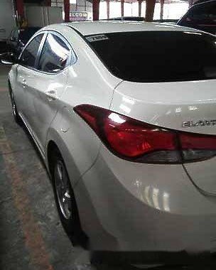 White Hyundai Elantra 2014 Automatic Gasoline for sale in General Salipada K. Pendatun